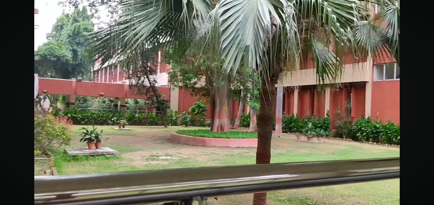 Sri Venkateswara Campus photo 7